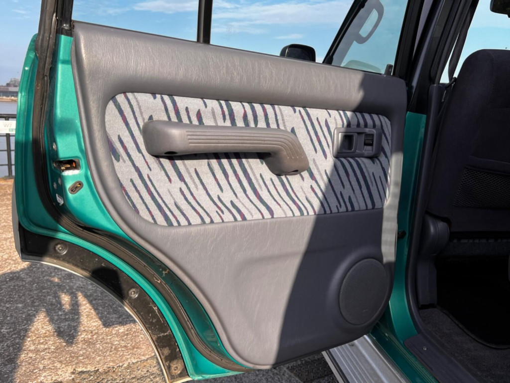 TOYOTA LAND CRUISER COLORADO