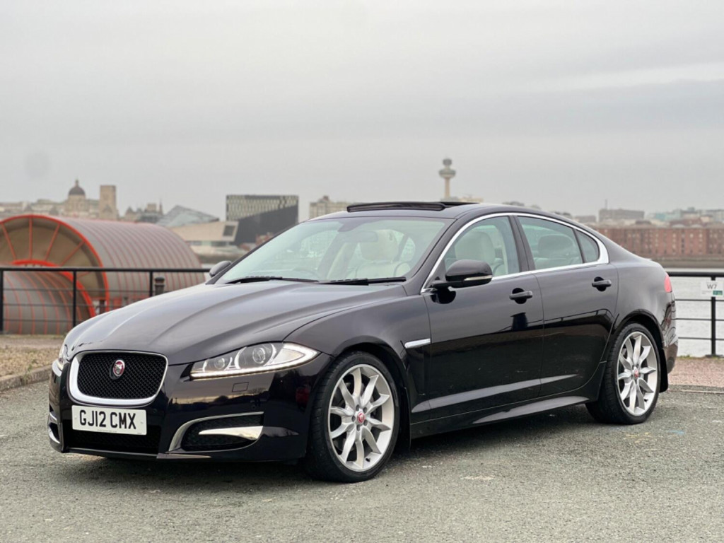 JAGUAR XF
