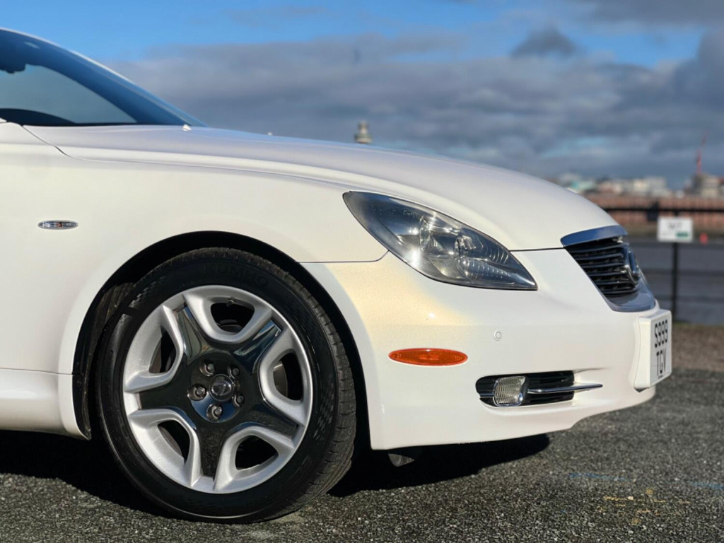 View LEXUS SC 430   V8