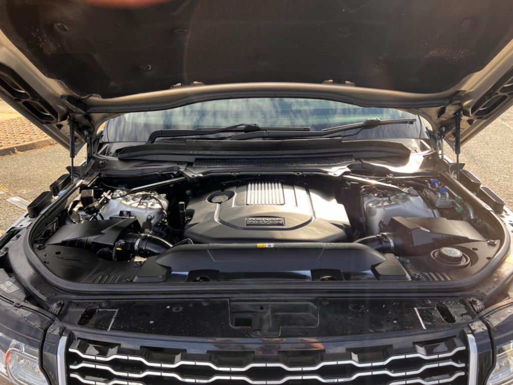 LAND ROVER RANGE ROVER