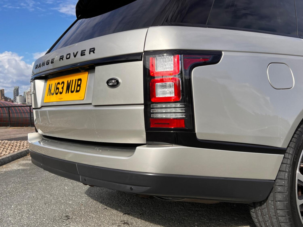 LAND ROVER RANGE ROVER