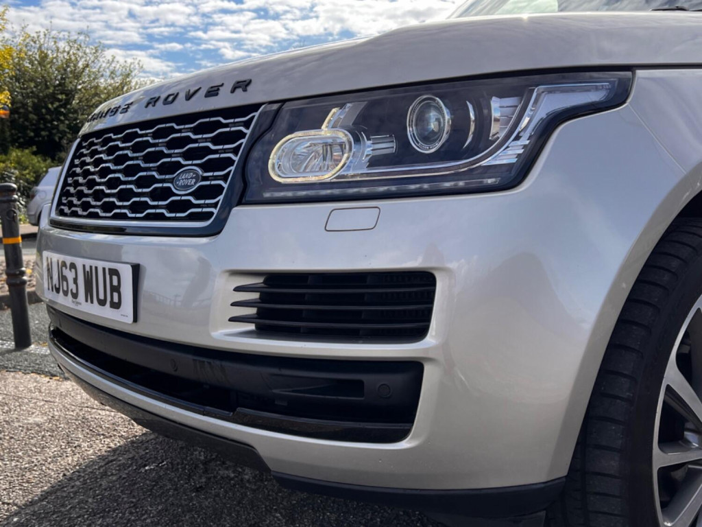 LAND ROVER RANGE ROVER