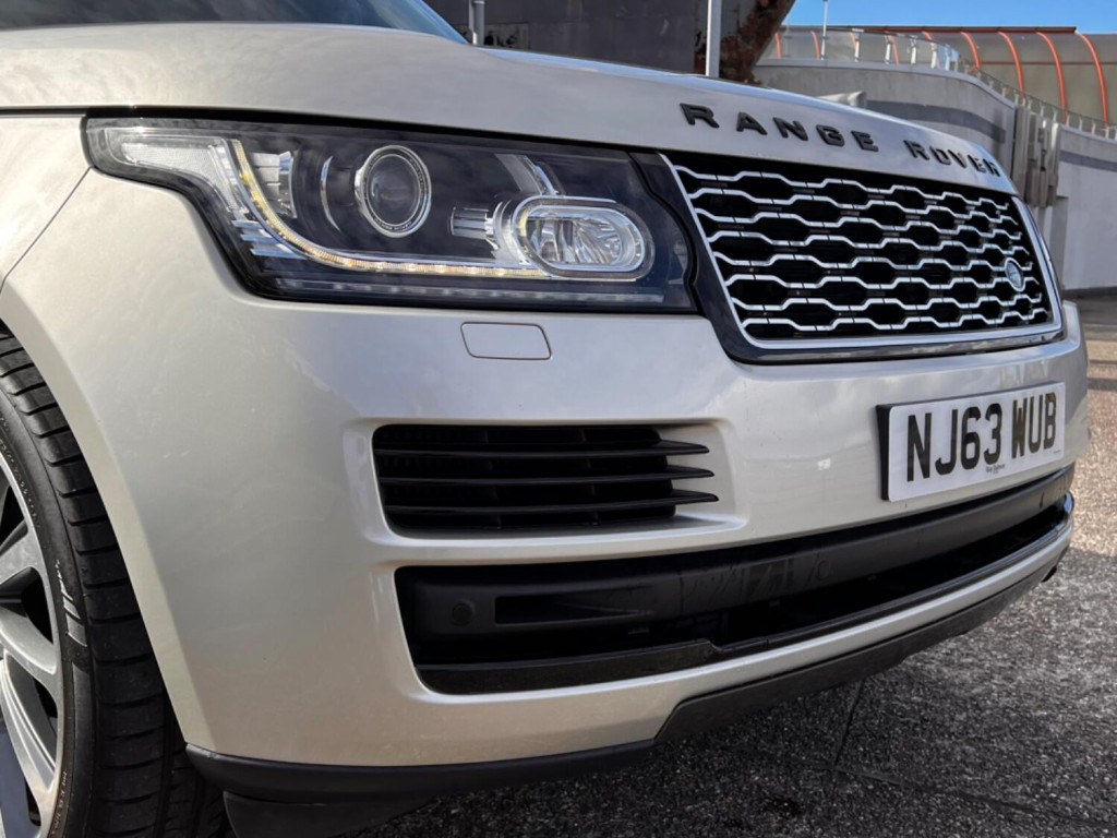 LAND ROVER RANGE ROVER