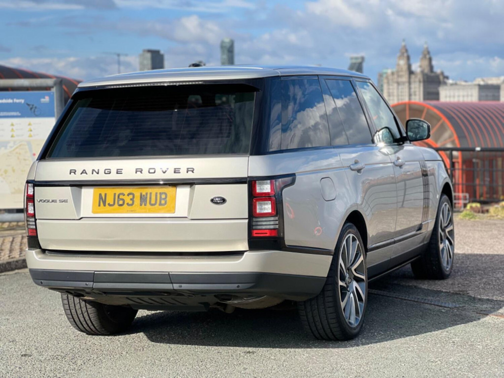 LAND ROVER RANGE ROVER