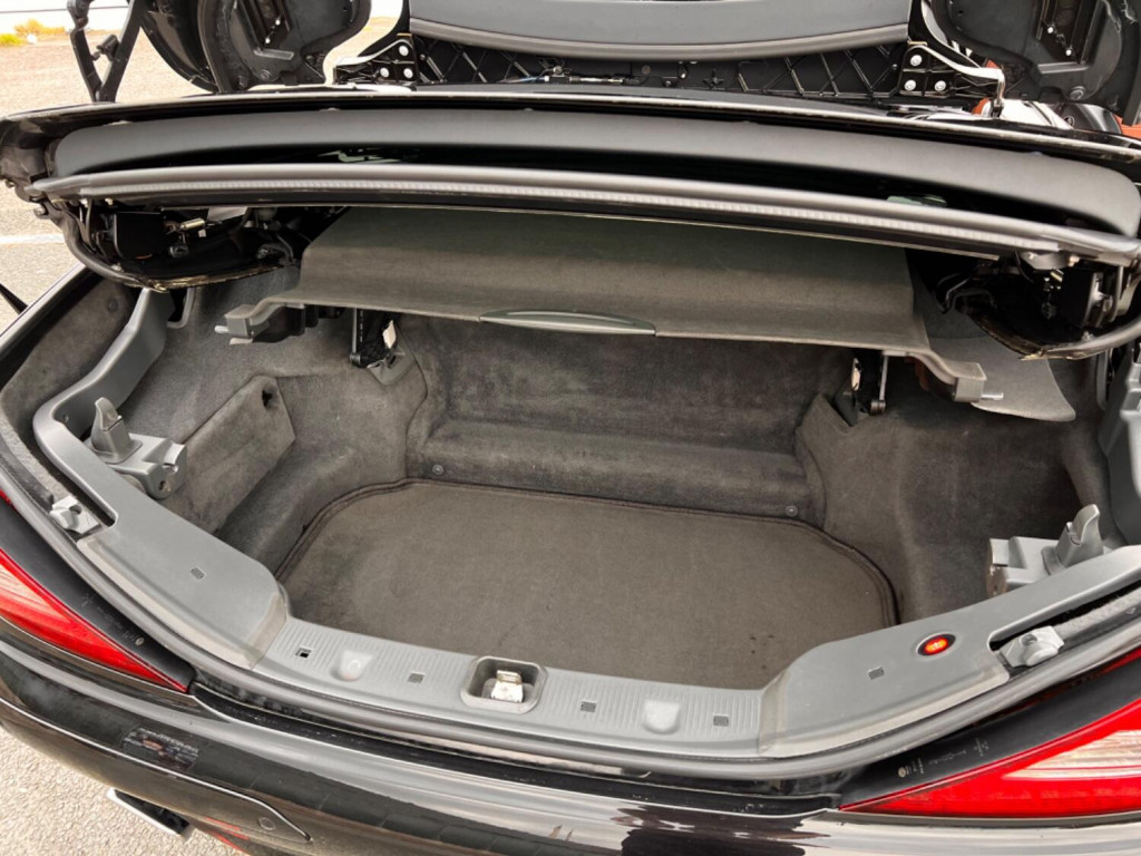 MERCEDES-BENZ SL CLASS