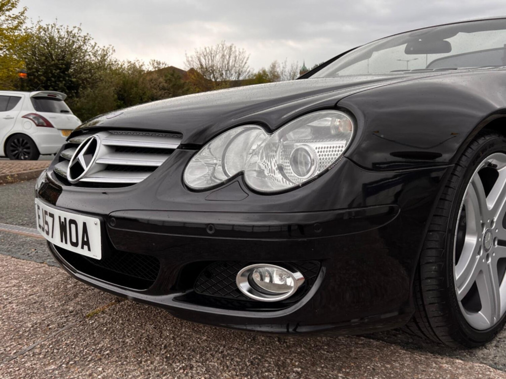 MERCEDES-BENZ SL CLASS