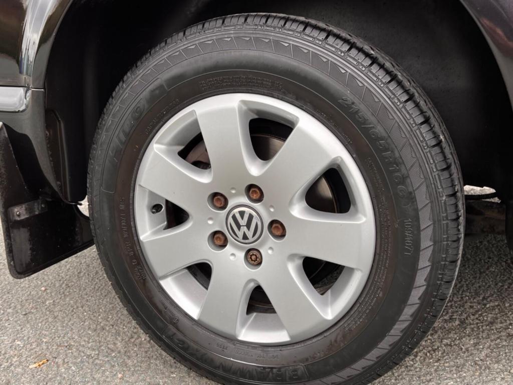 VOLKSWAGEN TRANSPORTER