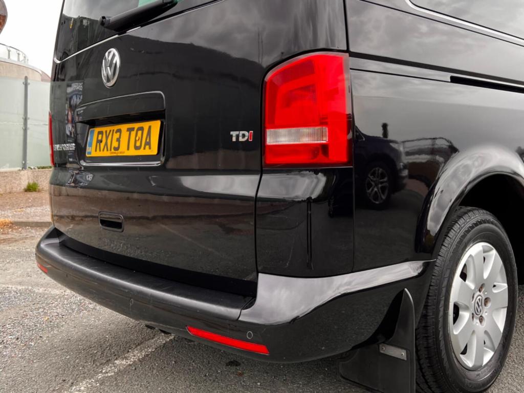 VOLKSWAGEN TRANSPORTER