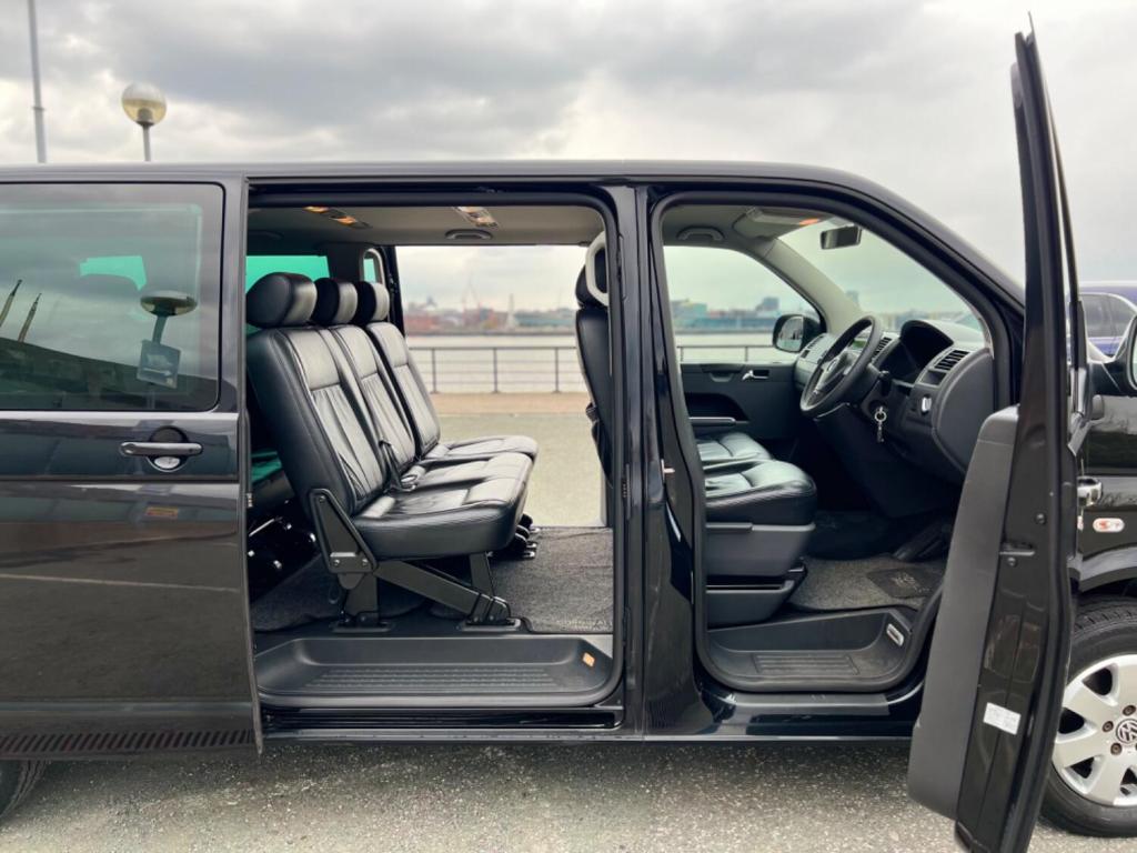 VOLKSWAGEN TRANSPORTER