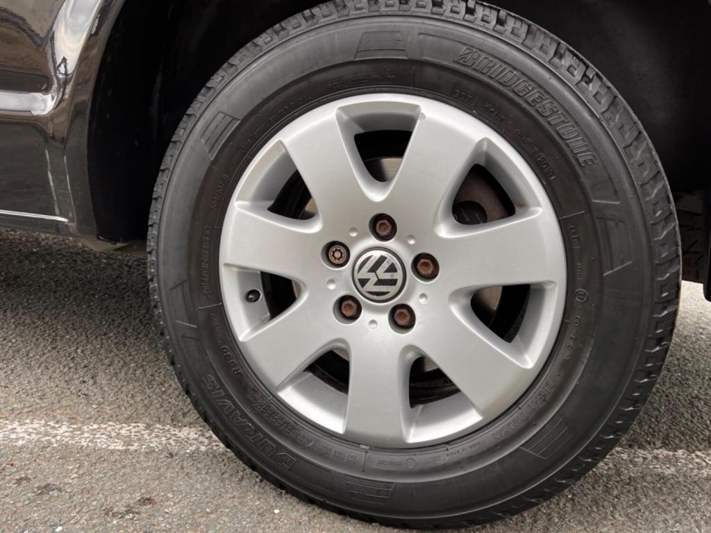 VOLKSWAGEN TRANSPORTER