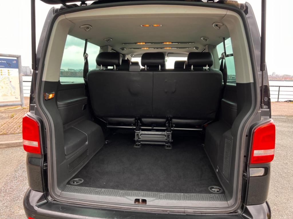 VOLKSWAGEN TRANSPORTER