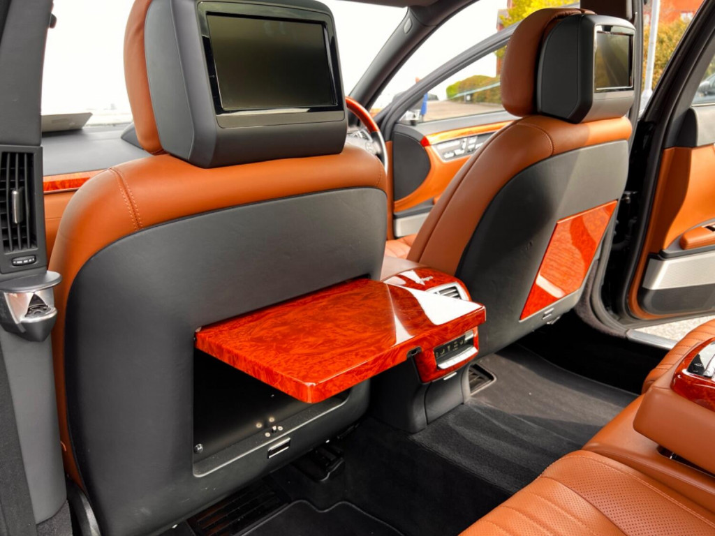 MERCEDES-BENZ S CLASS