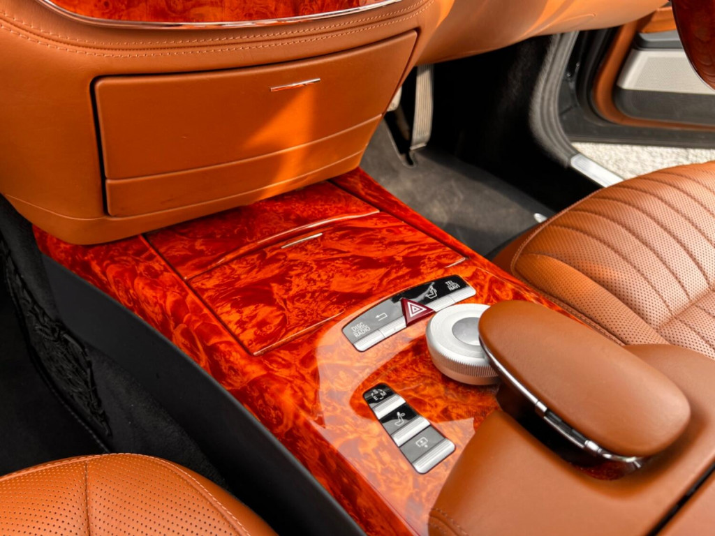 MERCEDES-BENZ S CLASS