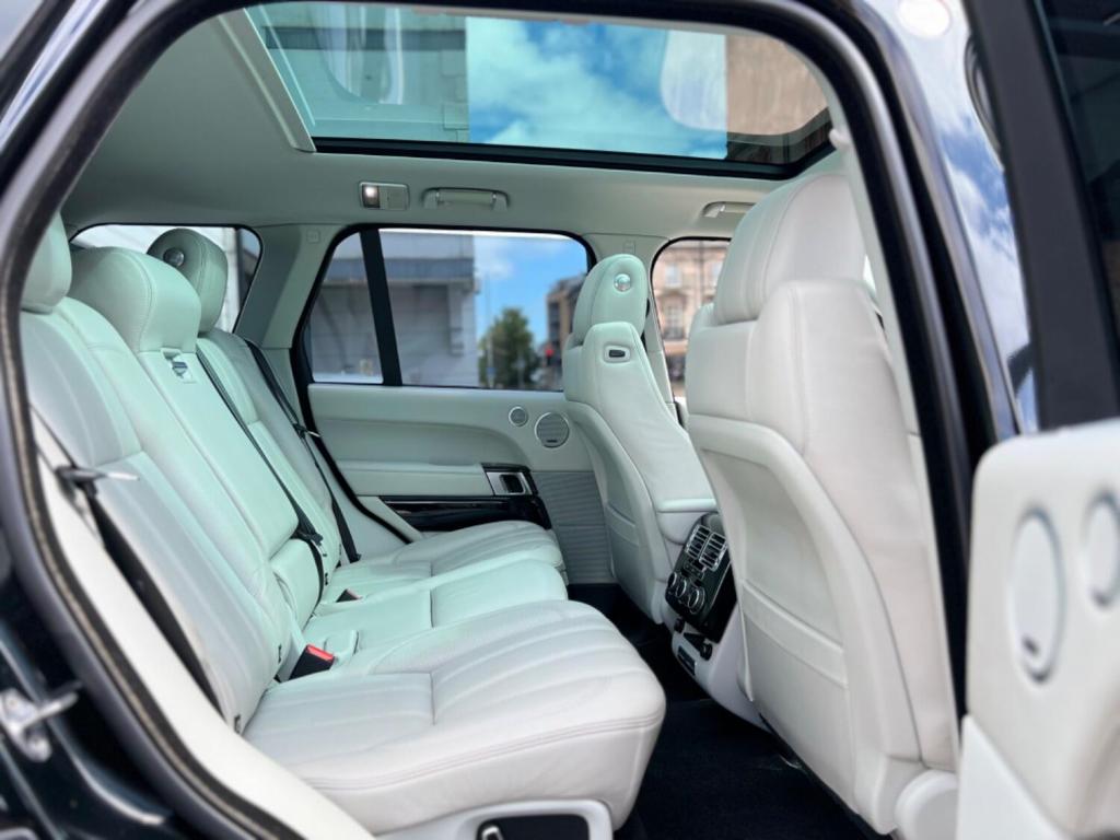 LAND ROVER RANGE ROVER