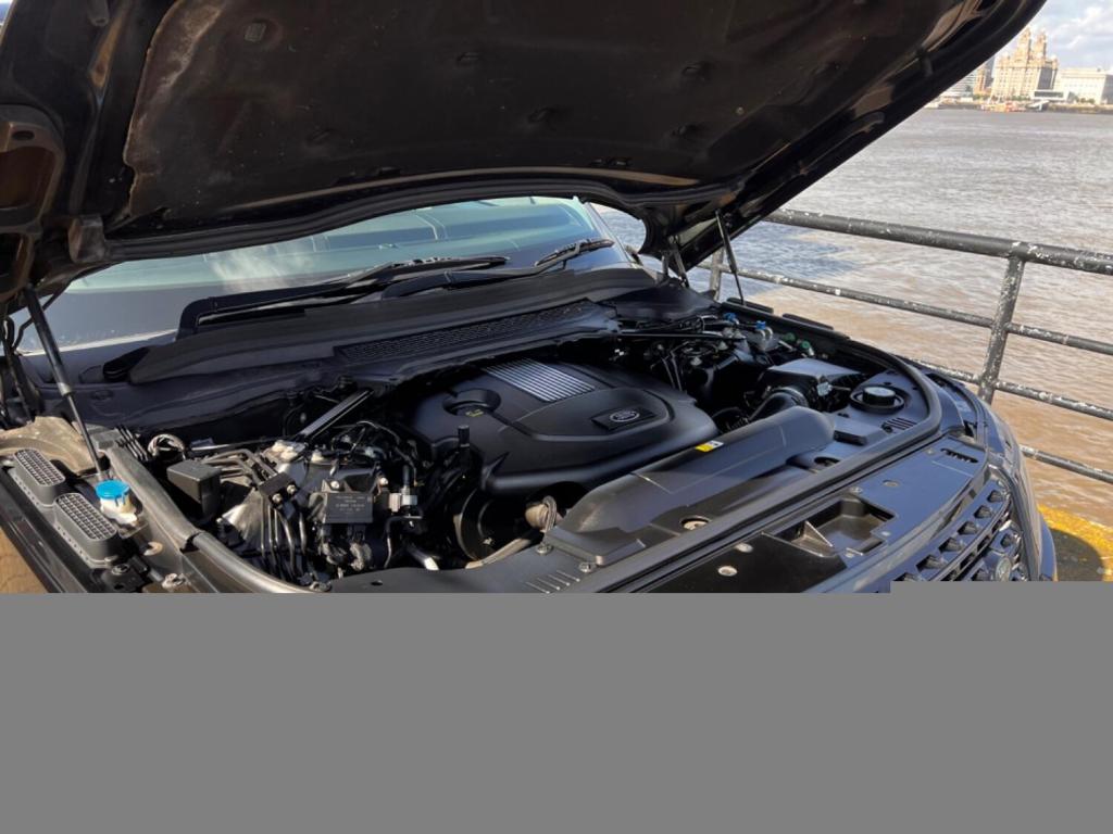 LAND ROVER RANGE ROVER