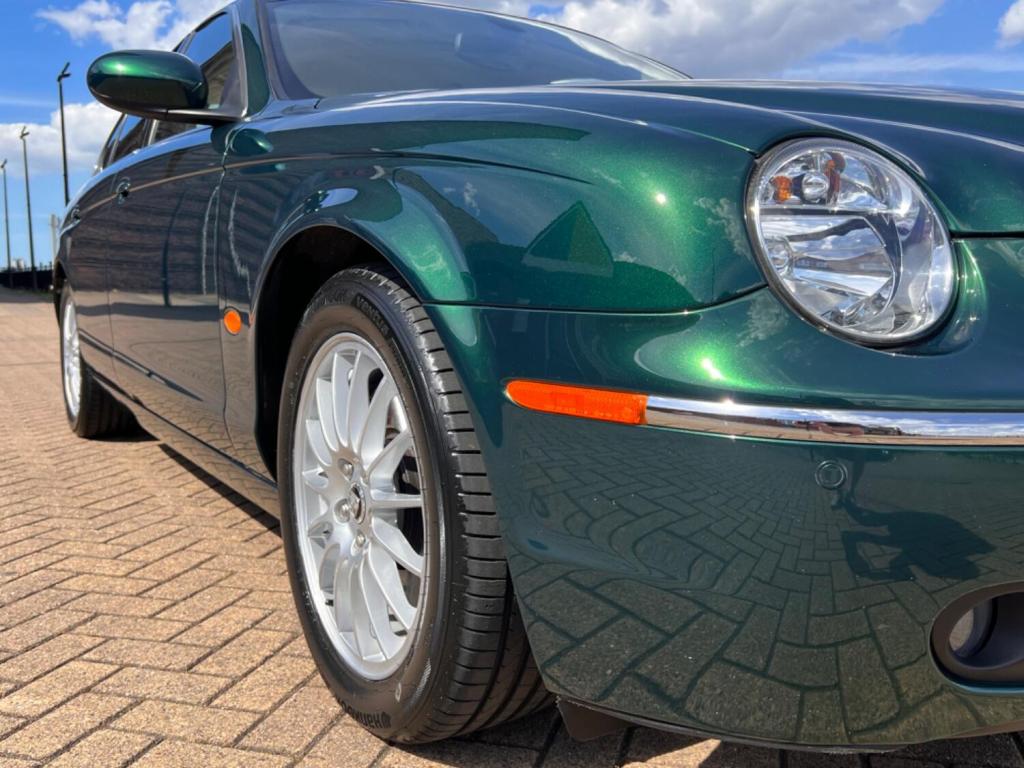 JAGUAR S-TYPE