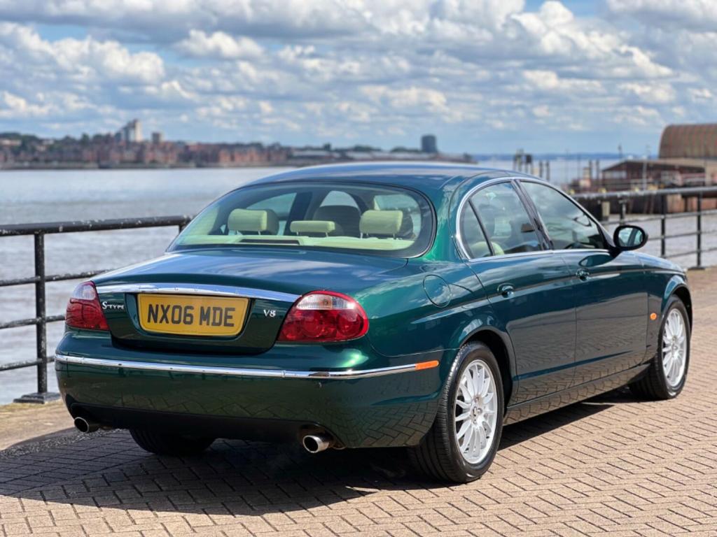 JAGUAR S-TYPE
