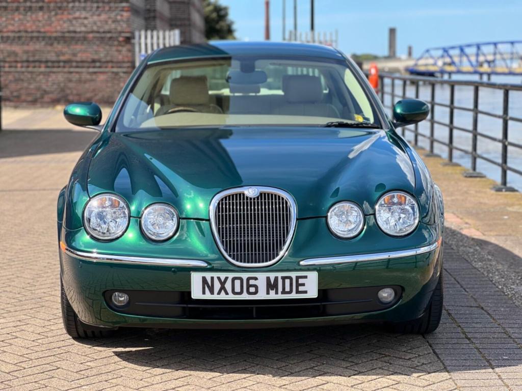 JAGUAR S-TYPE