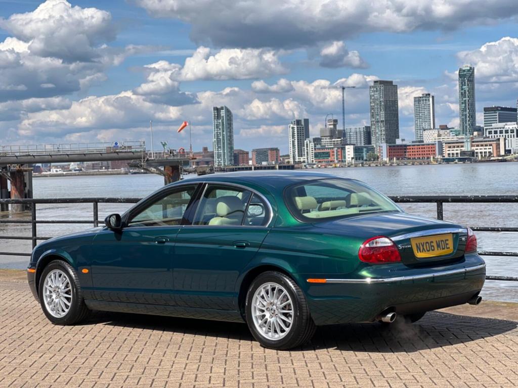 JAGUAR S-TYPE