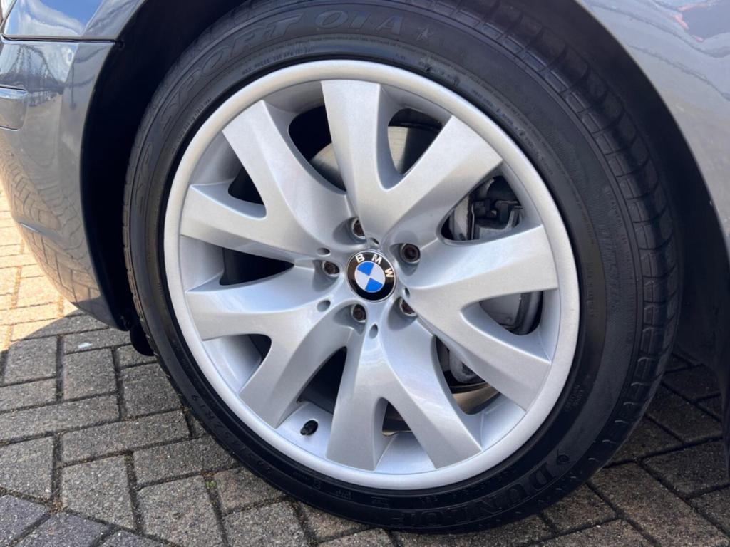 BMW 7 SERIES