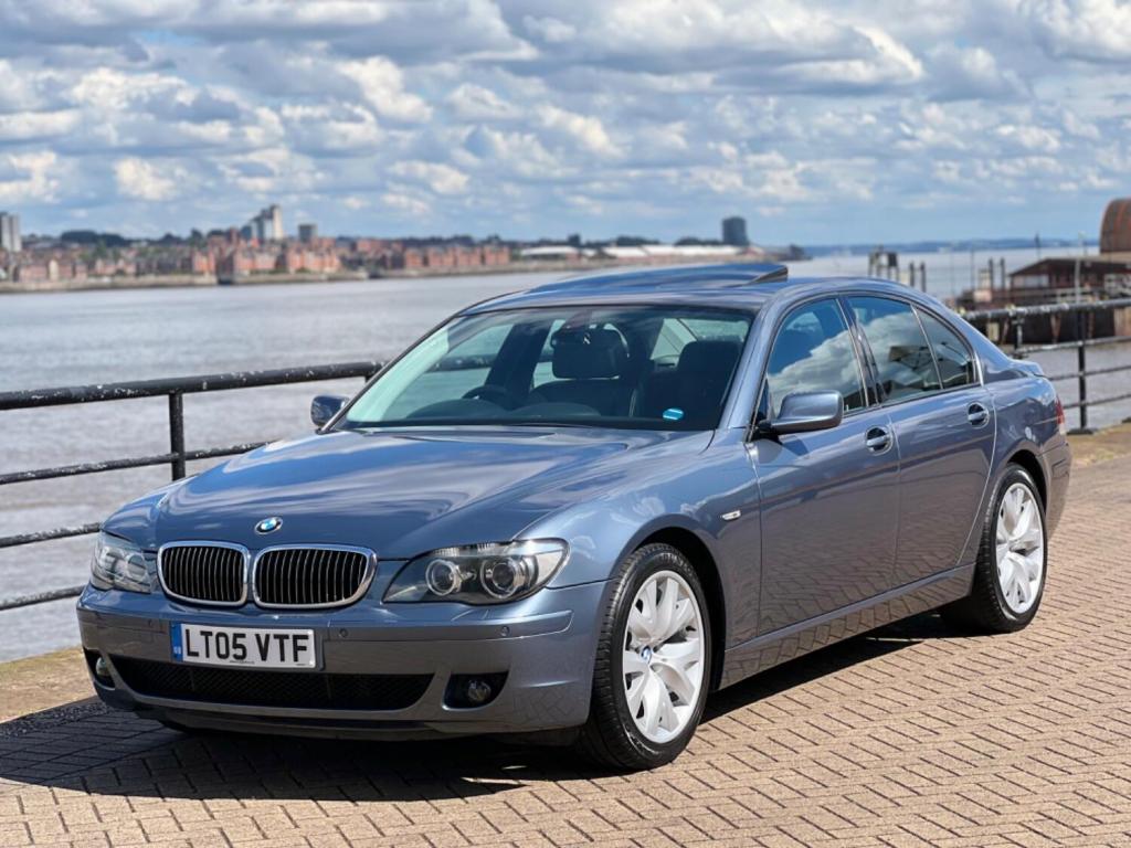 BMW 7 SERIES