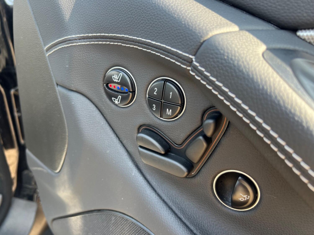 MERCEDES-BENZ SL CLASS