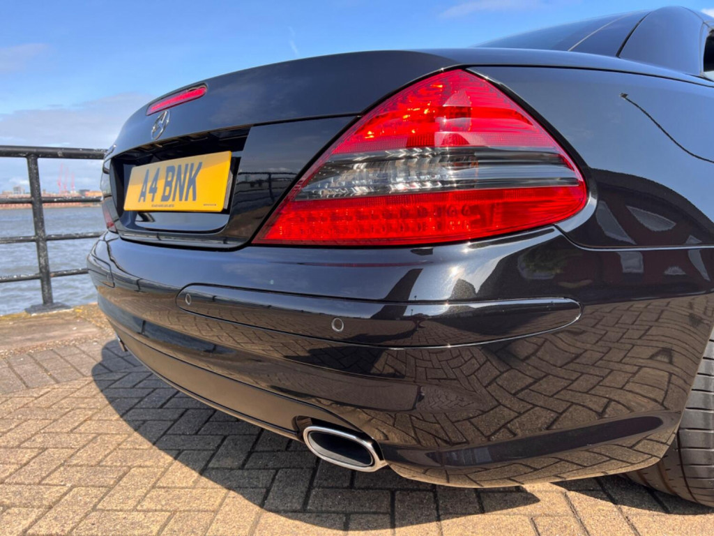 MERCEDES-BENZ SL CLASS