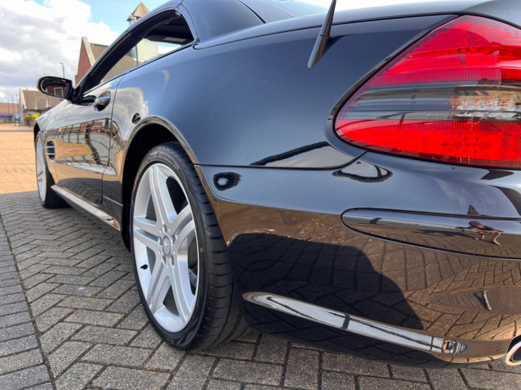 MERCEDES-BENZ SL CLASS