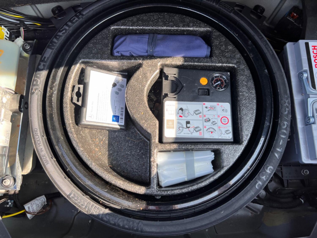 MERCEDES-BENZ SL CLASS