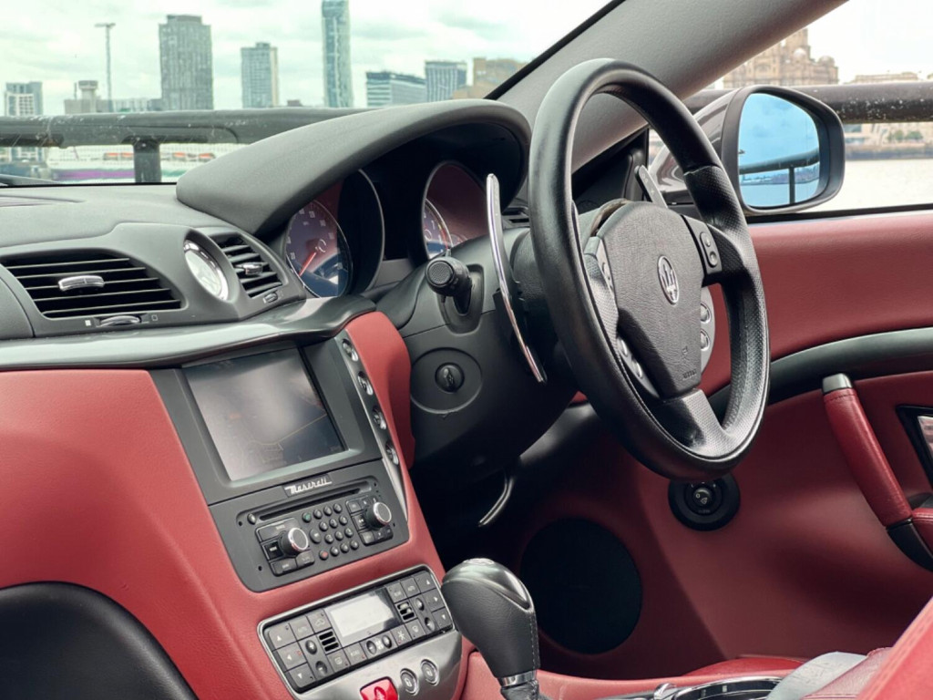 MASERATI GRANTURISMO