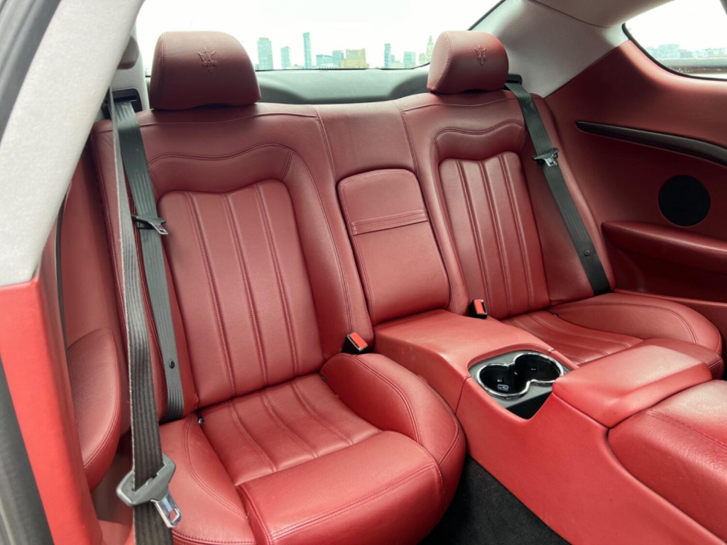 MASERATI GRANTURISMO