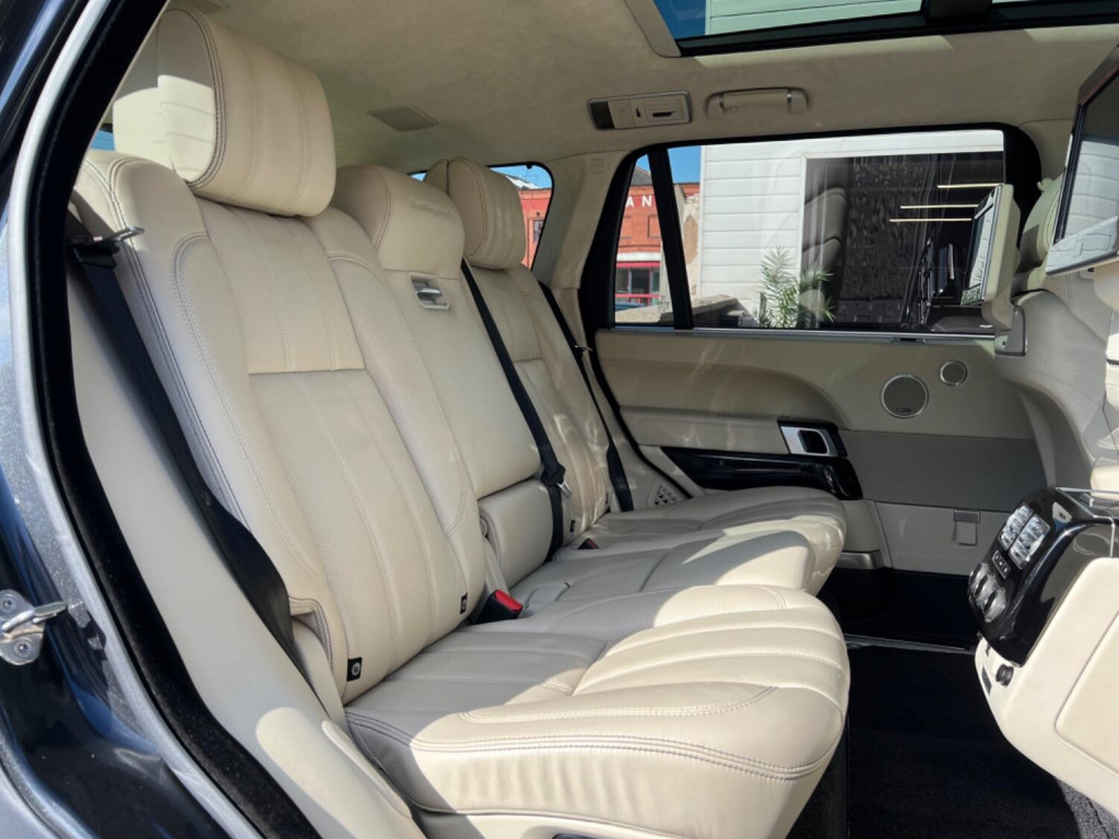 LAND ROVER RANGE ROVER