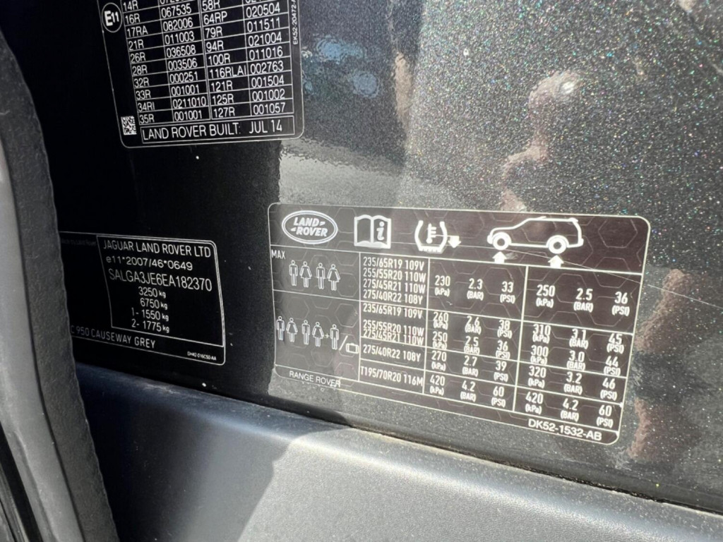 LAND ROVER RANGE ROVER