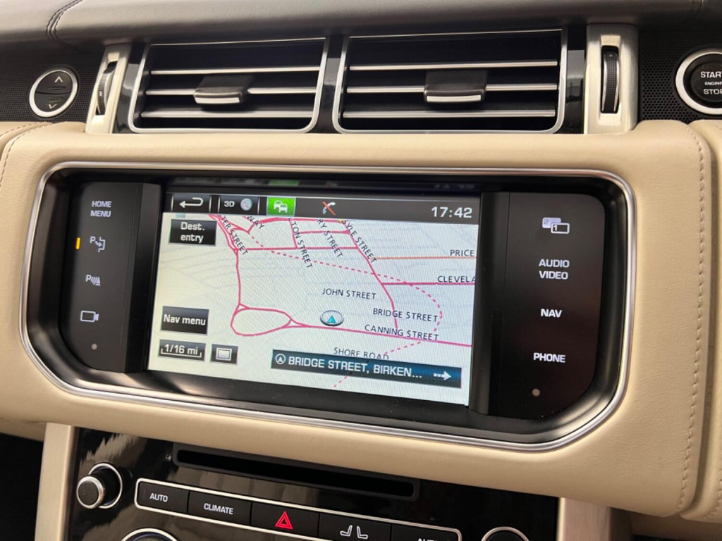 LAND ROVER RANGE ROVER