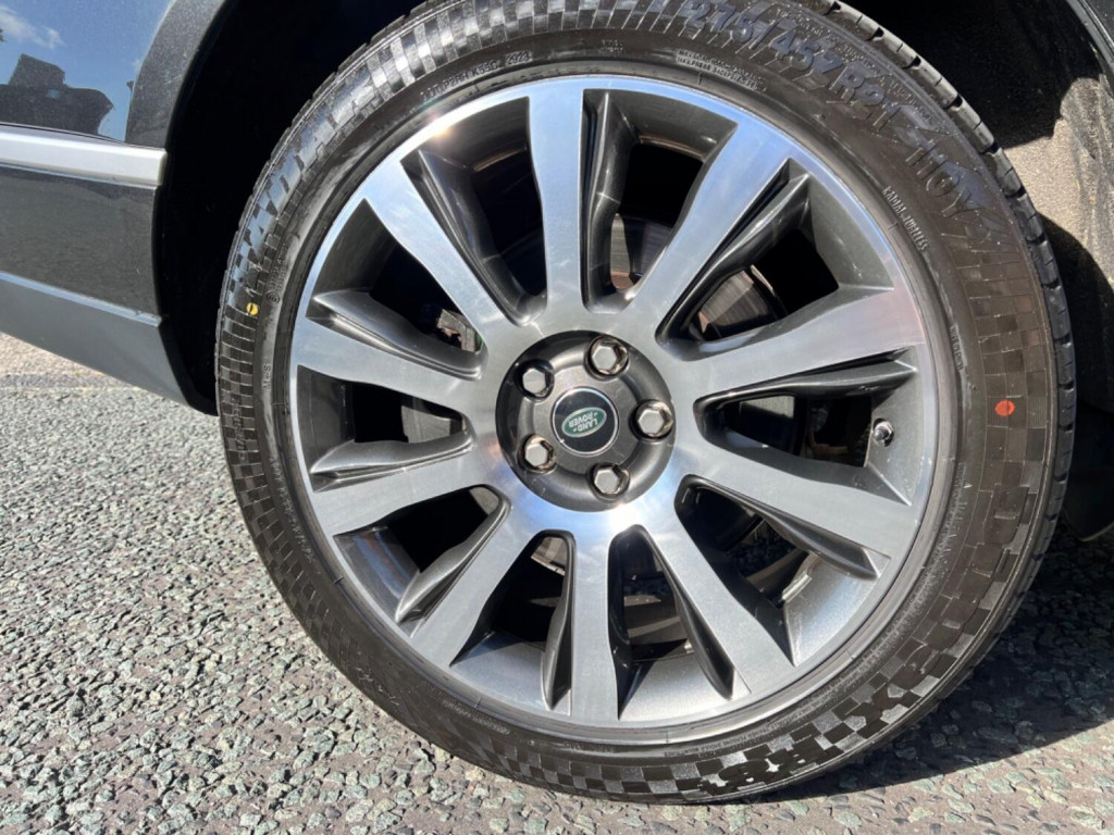 LAND ROVER RANGE ROVER