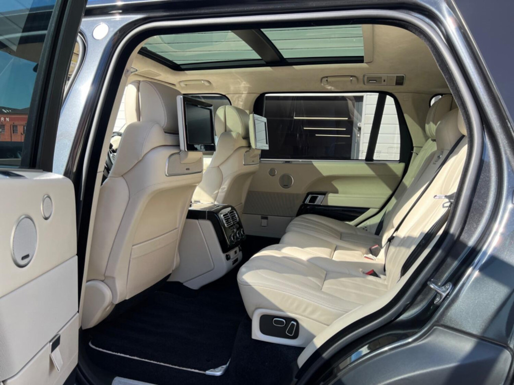 LAND ROVER RANGE ROVER