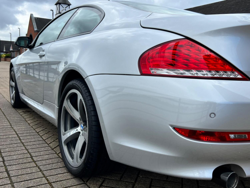 BMW 6 SERIES