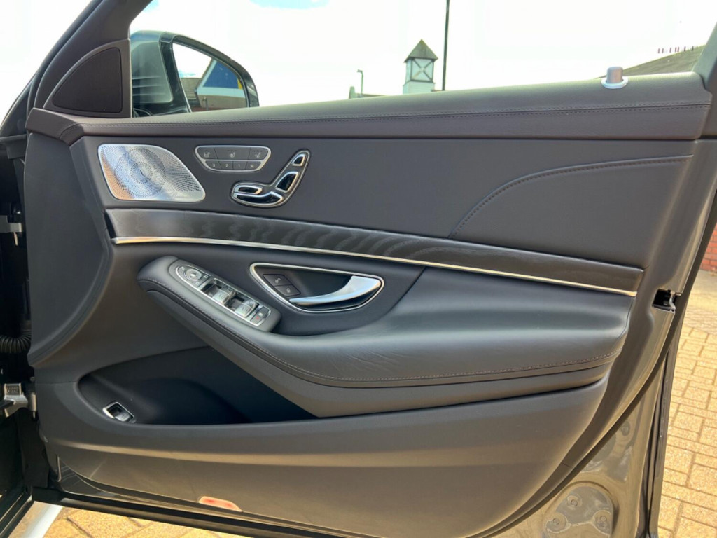 MERCEDES-BENZ S CLASS