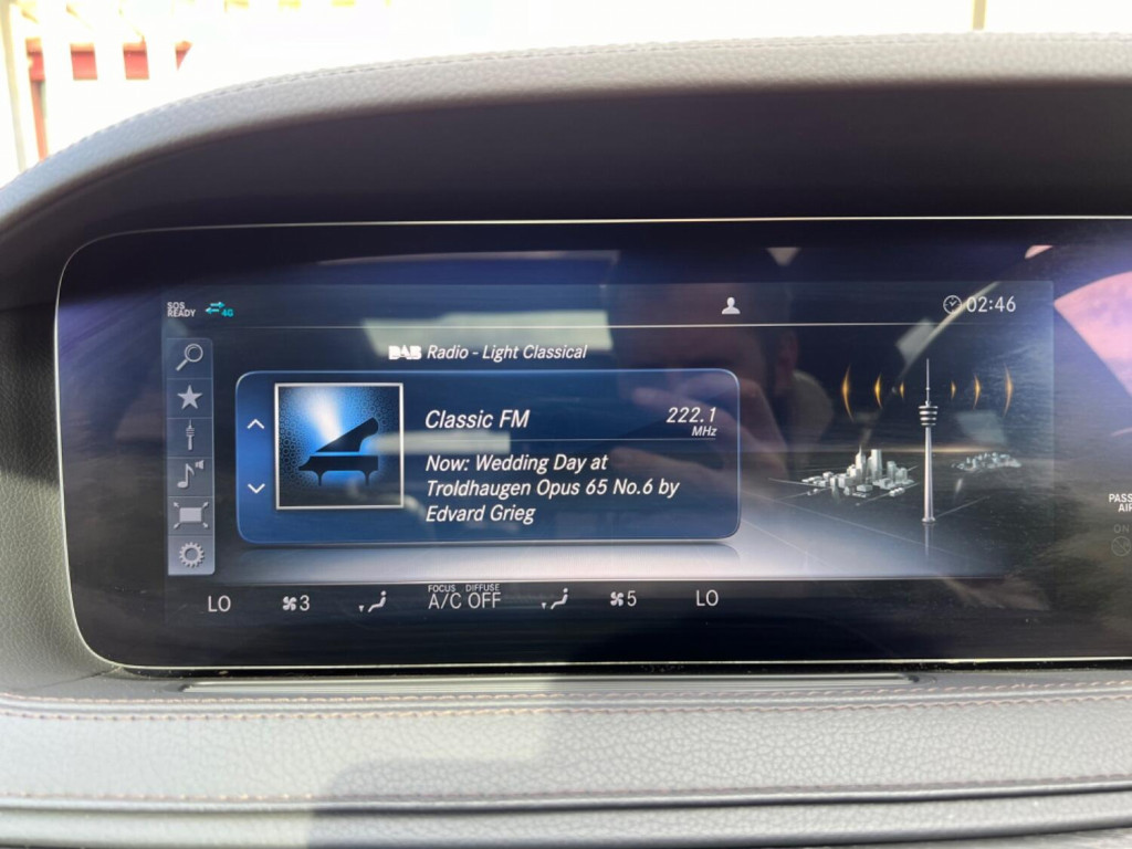 MERCEDES-BENZ S CLASS