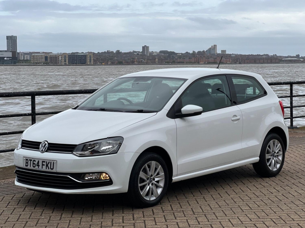 View VOLKSWAGEN POLO 1.4 TDI BlueMotion Tech SE