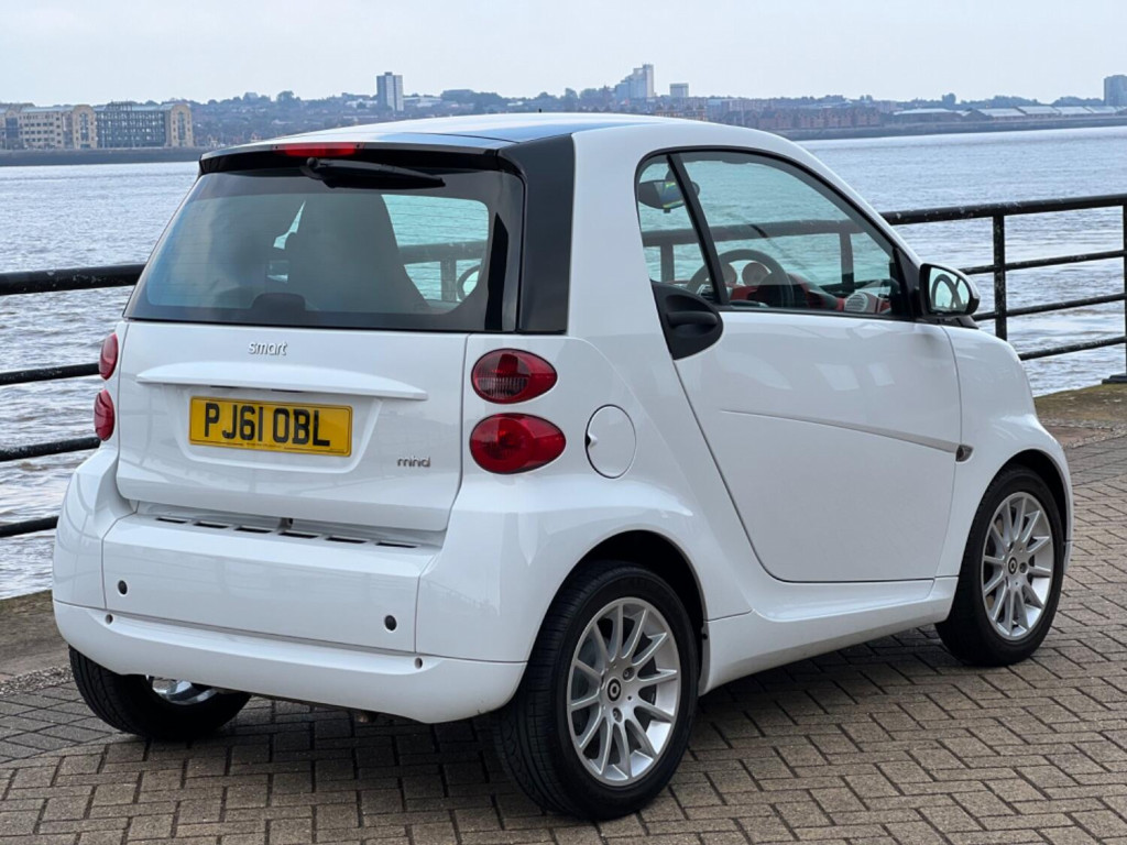 View SMART FORTWO 1.0 MHD Passion