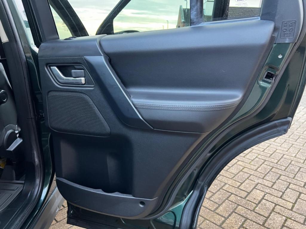 LAND ROVER FREELANDER 2