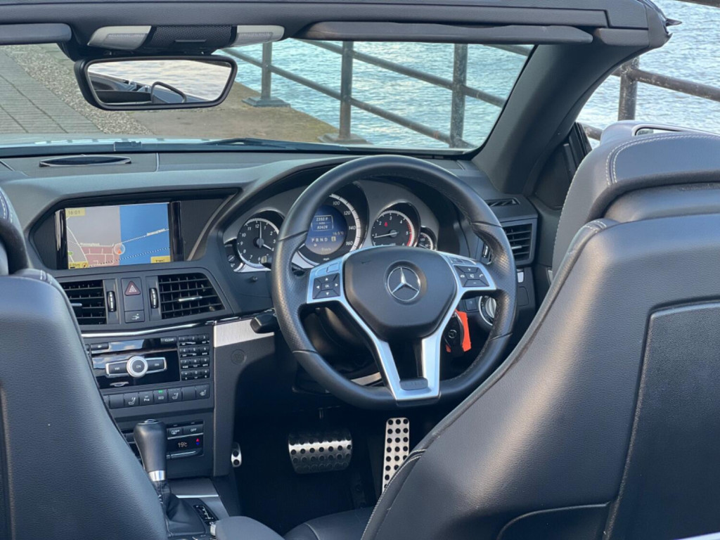 MERCEDES-BENZ E CLASS