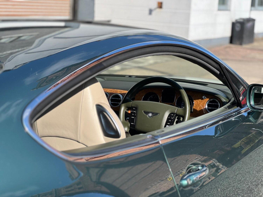 View BENTLEY CONTINENTAL 6.0 GT