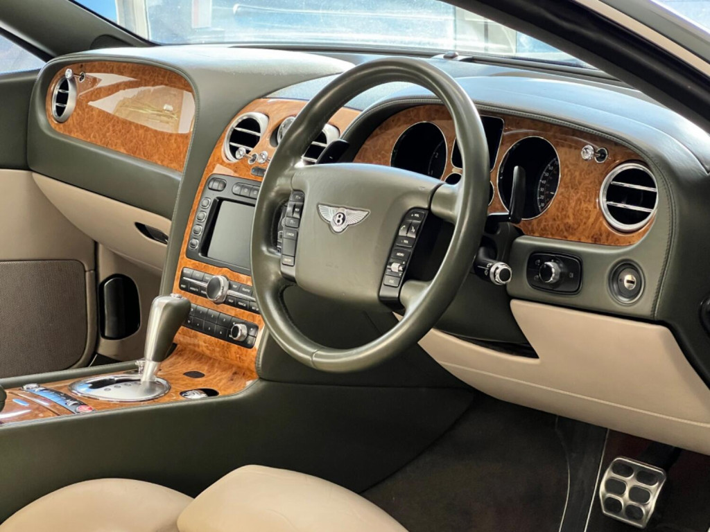 View BENTLEY CONTINENTAL 6.0 GT