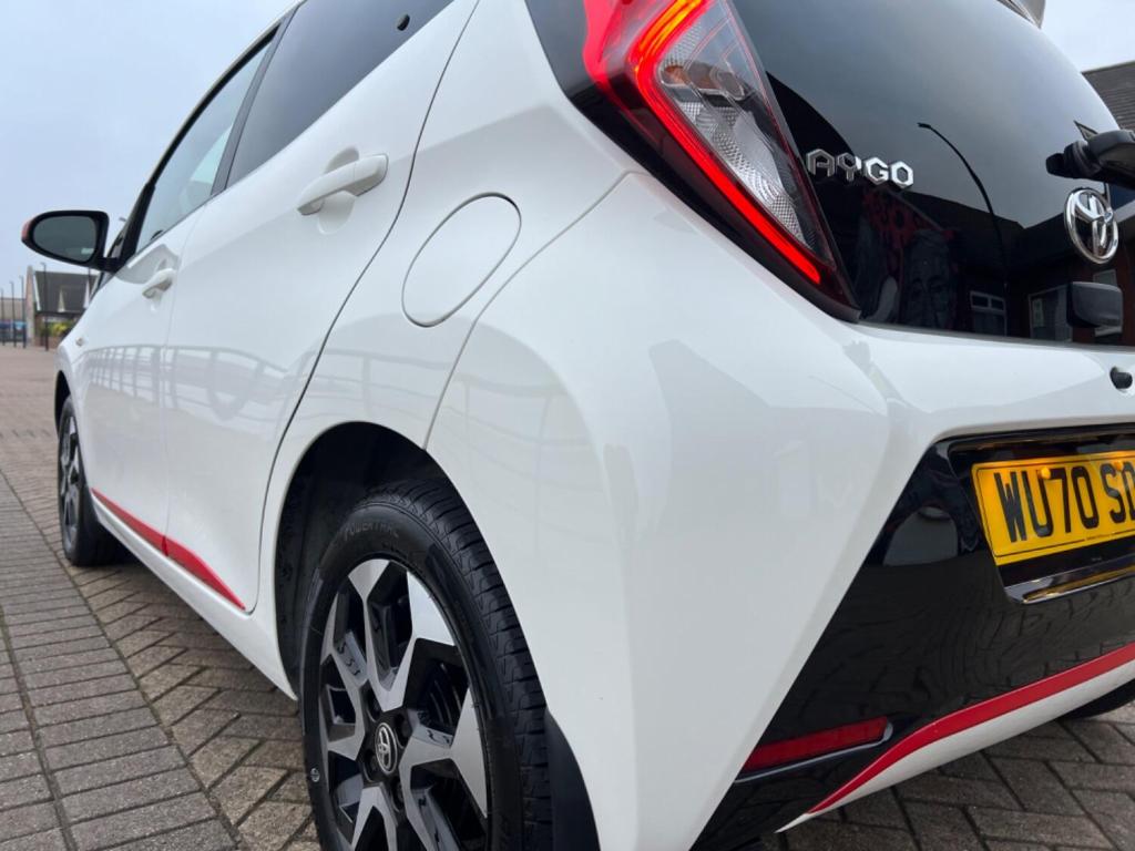 TOYOTA AYGO