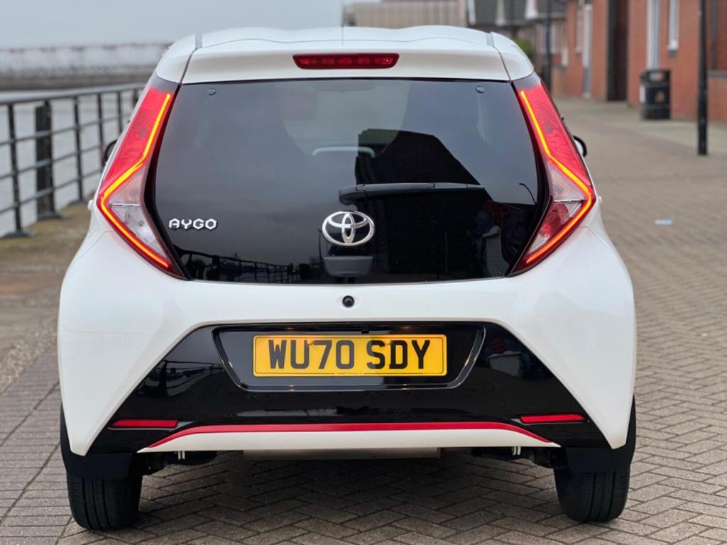 TOYOTA AYGO