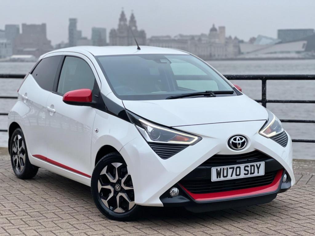 View TOYOTA AYGO 1.0 VVT-i x-trend