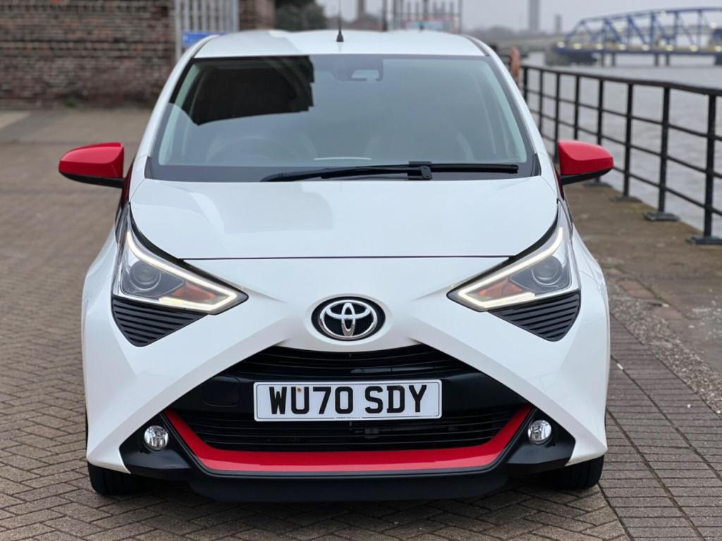 TOYOTA AYGO