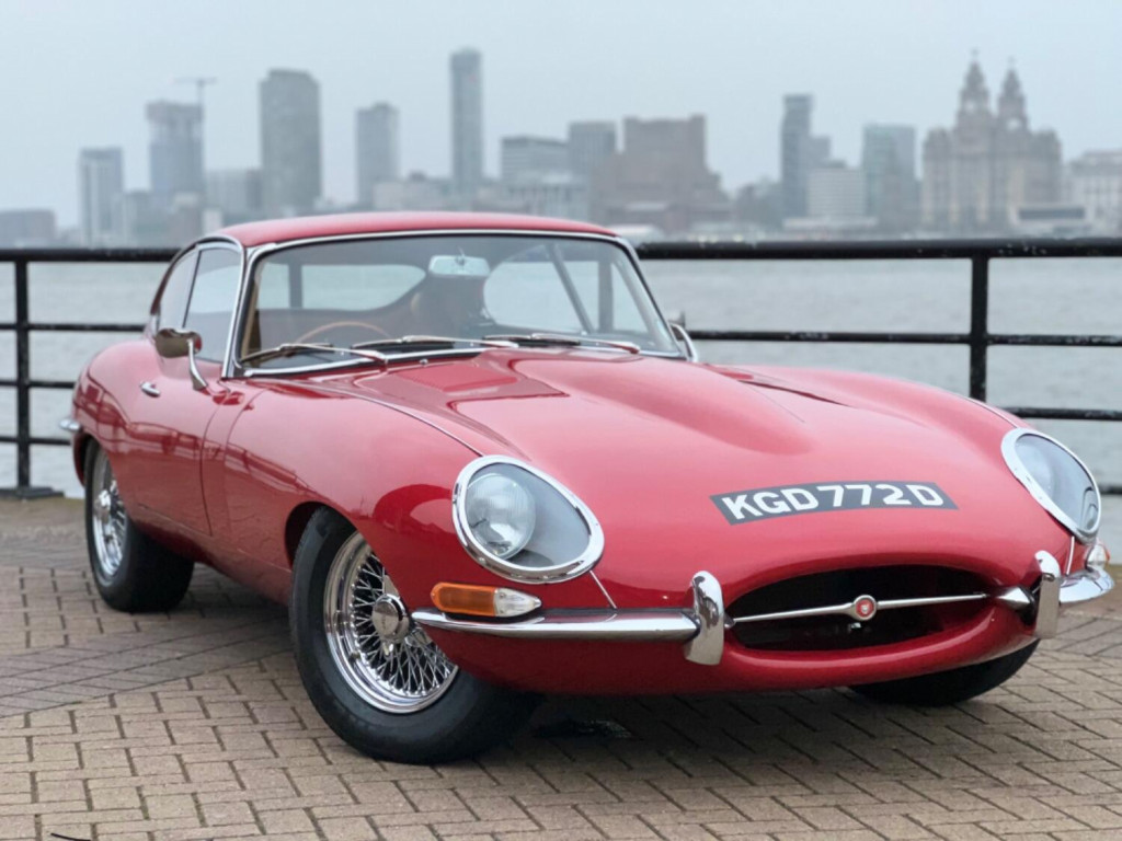JAGUAR E-TYPE